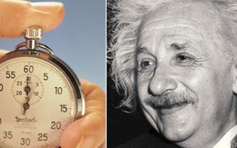 Ngắm đồng hồ suốt 14 năm, tưởng điên rồ nhưng đó là cách để chứng minh một lí thuyết của Einstein
