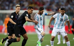 Sau cuộc họp kín, cầu thủ Argentina "lật ghế" HLV Sampaoli, đưa người khác lên nắm quyền