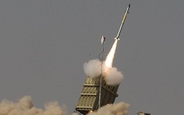 Hamas phóng rocket tấn công, "Vòm Sắt" Israel đánh chặn, máy bay không kích đáp trả