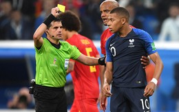 World Cup 2018: Chỉ vài giây làm trò, cả một trận đấu rực sáng của Mbappe bị "bôi đen"