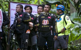 Máy bơm hỏng, nước dâng cao trong hang, giải cứu đội bóng Thái Lan suýt thành thảm kịch