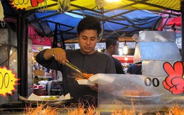 Khám phá thiên đường ẩm thực ở chợ đêm Ratchada, Bangkok
