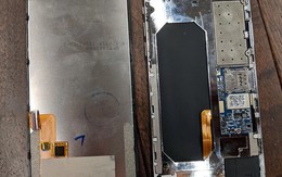 Mổ bụng iPhone X giá 2 triệu, xuất xứ Trung Quốc: một ổ malware độc hại không hơn không kém, tránh xa bằng mọi giá