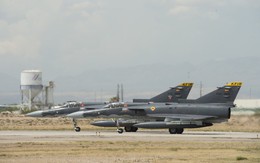 Thị trường tiêm kích secondhand "nổi sóng" khi Kfir TC.10 Israel thực chiến cùng F-16 Mỹ