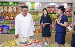 Phu nhân Triều Tiên Ri Sol-ju tái xuất, xinh đẹp rạng rỡ trong chuyến thị sát cùng chồng