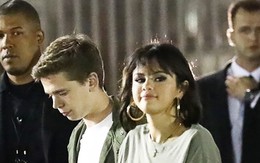 Selena Gomez đi chơi đêm cùng "bạn trai tin đồn" kém tuổi sau thời gian suy sụp vì việc Justin Bieber sắp lấy vợ