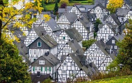 Freudenberg - Thị trấn độc nhất nước Đức với hàng chục nhà trông như 1, tìm nhà gian nan chẳng khác gì “mò kim đáy bể”