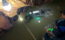 Đội bóng Thái Lan không đủ sức khỏe để lặn, nguy cơ cao bị mắc kẹt thêm nhiều tháng