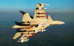 Tiêm kích Su-37 lần đầu xuất hiện đã khiến Phương Tây sửng sốt, sốc và lo sợ?