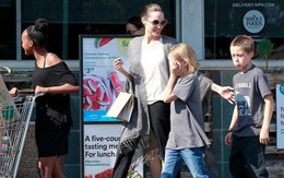 Angelina Jolie vui vẻ dẫn con đi mua sắm không màng đến ồn ào "đại chiến ly hôn" với Brad Pitt