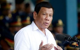 TT Duterte bất ngờ nặng lời với TQ: Không thể cứ xây đảo rồi nói không phận đó là của mình