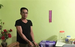 Nối gót vợ, chồng bị bắt quả tang chứa mại dâm ở Quảng Ninh