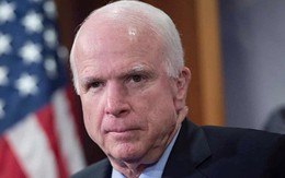 Hồi ký John McCain: Lời từ biệt của người "khổng lồ" trên chính trường Mỹ