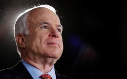 Bữa tiệc "chưa no" của Thượng nghị sĩ John McCain và tình người Việt - Mỹ