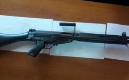 Trộm đánh cắp hơn 40 khẩu súng trường quân dụng, thay bằng súng đồ chơi