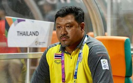 HLV U23 Thái Lan nói “rất vui” sau khi bị sa thải, khiến tất cả ngỡ ngàng