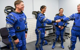 NASA tuyên bố đội ngũ phi hành gia sẽ bay cùng SpaceX và Boeing lên trạm vũ trụ ISS, khởi đầu cho kỉ nguyên vũ trụ mới