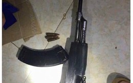 Thu súng AK tại nhà đối tượng buôn ma tuý