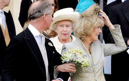 Vướng tin đồn "cơm không lành, canh không ngọt" với 2 cô con dâu, liệu bà Camilla có chiếm được trái tim của mẹ chồng Nữ hoàng?