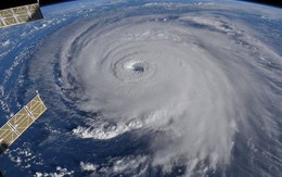 Ảnh vệ tinh thể hiện sức mạnh hủy diệt của Florence, siêu bão to bằng cả một bang Mỹ