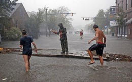 Bão Florence di chuyển chậm, gây lụt nghiêm trọng ở Mỹ