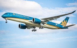 Tàu bay của Vietnam Airlines bị rách lốp khi hạ cánh tại Nội Bài