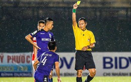 Trang bị tận răng cho trọng tài để làm đẹp!