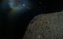 Lần đầu tiên trong lịch sử nhân loại, Nhật Bản hạ cánh thành công tận hai tàu thăm dò xuống bề mặt thiên thạch