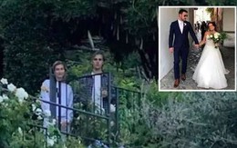 Justin Bieber và Hailey Baldwin bị bắt gặp đứng xem đám cưới người khác trước khi tổ chức hôn lễ của chính mình