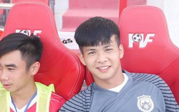 Chàng thủ môn của U19 Việt Nam điển trai, tài năng không kém Bùi Tiến Dũng