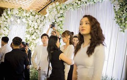 Sự thật về hình ảnh Hồ Quang Hiếu nhìn trộm Bảo Anh từ xa trong đám cưới Trường Giang