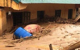 Thanh Hóa: Xót xa mưa lũ tàn phá Mường Lát
