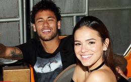 Lộ cảnh nóng ngoài biển, Neymar và nữ diễn viên Bruna chính thức tái duyên