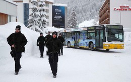 Davos "nóng" hầm hập