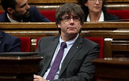 Tây Ban Nha kiên quyết ngăn cản ông Puigdemont về nước