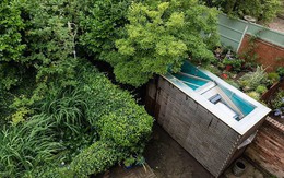 Độc đáo căn nhà được làm từ hơn 500 cây chổi dừa