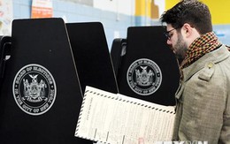 Bầu cử giữa nhiệm kỳ Mỹ: 3 điểm bỏ phiếu đóng cửa vì bị siết nợ