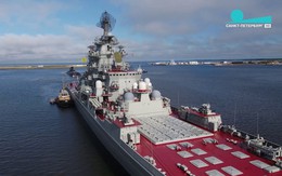Video: Tuần dương hạm Nga phóng vũ khí "vừa biết bơi vừa biết bay"