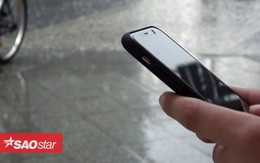 Nguyên tắc an toàn mà bạn nên thuộc nằm lòng khi dùng smartphone, TV,… dưới trời mưa bão