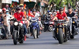 Cùng ngắm siêu xe khủng trên đường phố Tây Đô