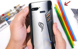 Tra tấn Asus ROG Phone: Smartphone chuyên game của Asus có thực sự bền?