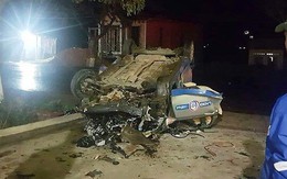 Taxi tông xe máy, 3 người chết, 4 bị thương