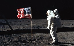 Nhà làm phim khẳng định NASA làm giả cuộc đổ bộ của Apollo 11 lên Mặt trăng