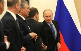 Sợ Mỹ giáng đòn thù, nhiều tài phiệt Nga dù thân với TT Putin cũng phải vội "chối bay chối biến"?