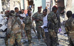 Liều lĩnh "tập kích kép" quân Mỹ-Italia ở Somalia, 10 phiến quân bỏ mạng