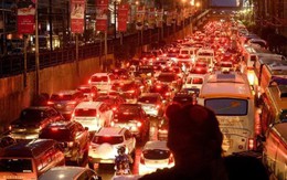 Người dân nghẹt thở đến 'phát điên' vì cảnh tắc đường tới đỉnh điểm ở thành phố đông dân bậc nhất thế giới