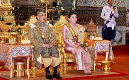 Tội khi quân, phạm thượng ở Thái Lan: Án phạt cực kỳ nghiêm khắc, tới "ái phi" cũng không dám vô lễ với Vua