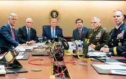 Nhà Trắng đăng ảnh ông Trump ngồi xem chiến dịch tiêu diệt thủ lĩnh IS