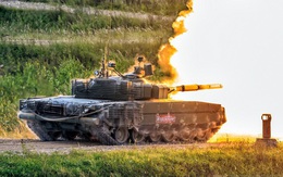 [ẢNH] Nga tiếp nhận "quái thú mặt đất" T-80BVM, một mũi tên trúng hai đích?