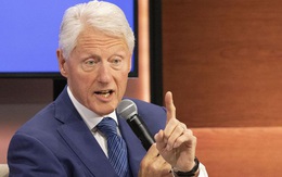 Cựu Tổng thống Mỹ Bill Clinton khuyên ông Trump “phớt lờ” luận tội